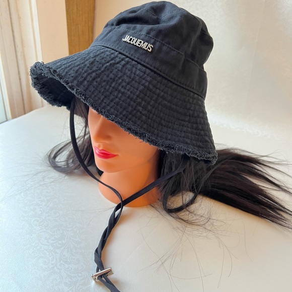 JACQUEMUS HAT - Picture 3 of 5
